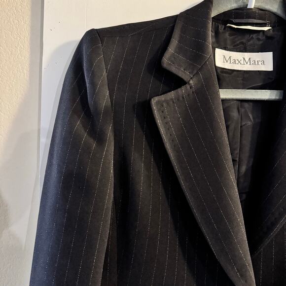 Max Mara Made in Italy Pinstriped Blazer and Pant Suit Set Navy Blue - Picture 5 of 10